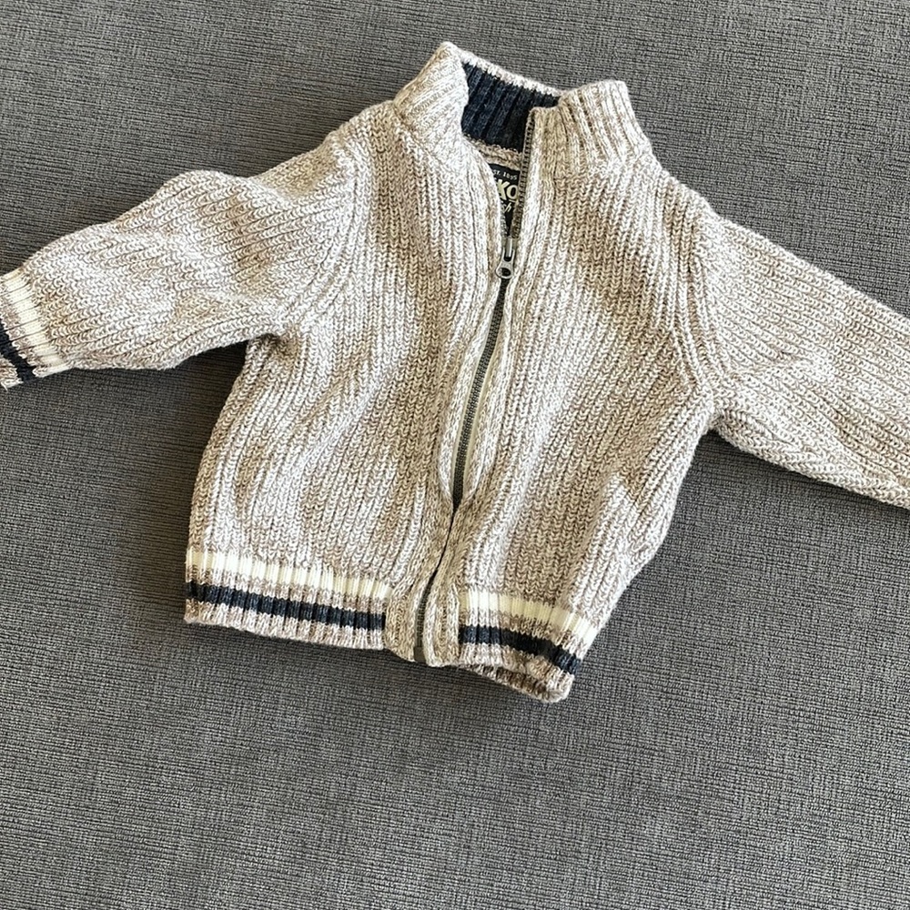 Zippered cable knit sweater